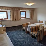 Jedlerhof Apartmán *